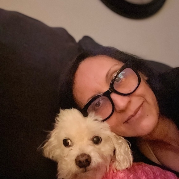 Meet your Posher, Rosalva - Picture 2 of 3